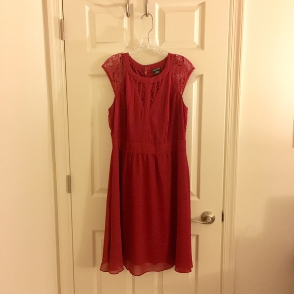 Red Coctail Dress - Picture 1 of 5